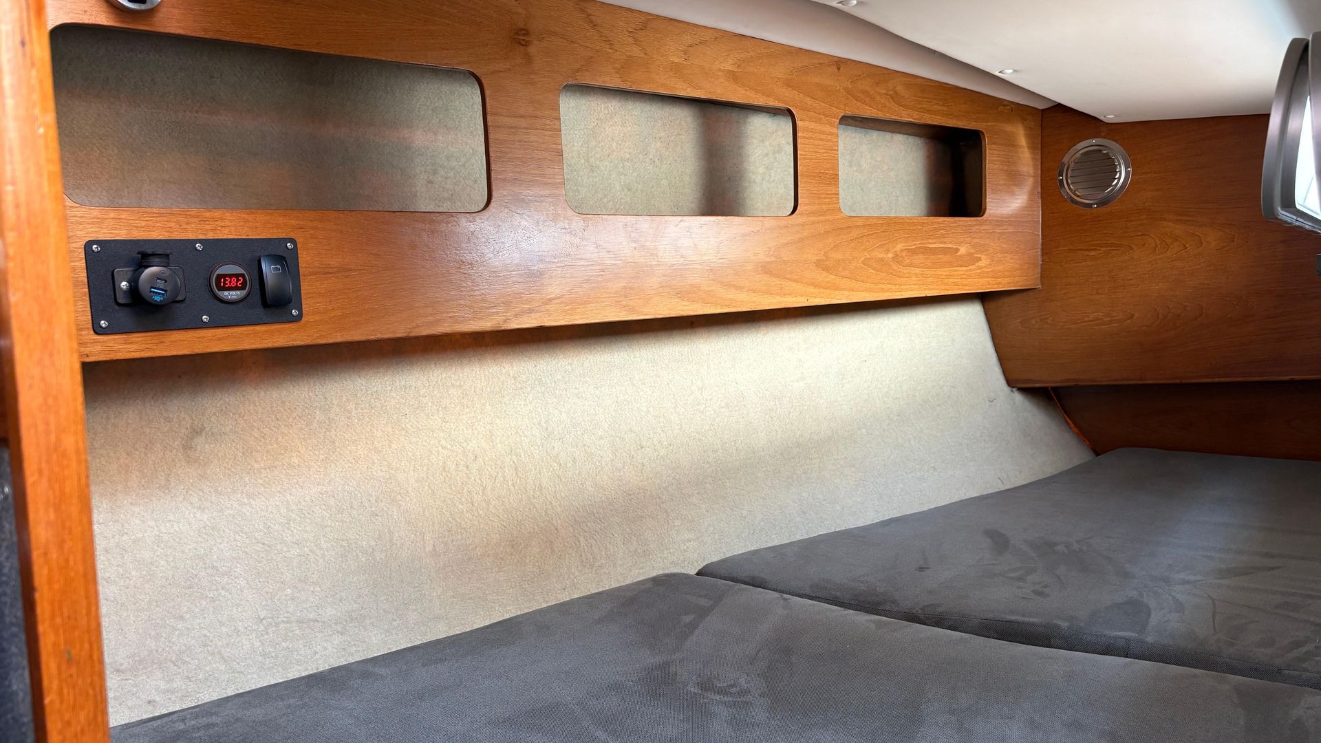 1984 Moody 27 for sale at BH Boat Sales