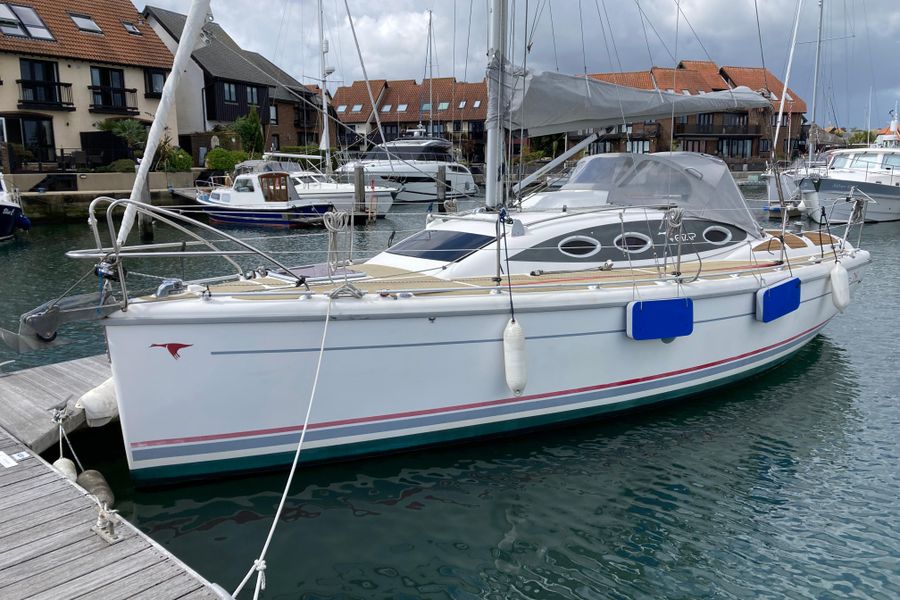2007 Etap 28s for sale at BH Boat Sales